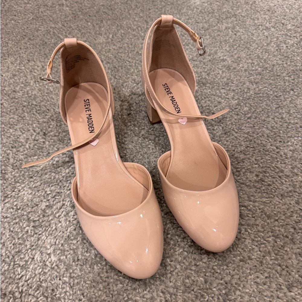 Steve Madden Girls Pretty Pump